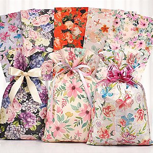 50 Sacos de Presente Sortidos Femininos Tema Floral 25x37cm