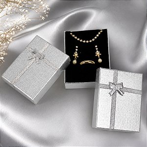 Kit 12 Caixinhas para Conjunto de Bijuterias 7x9cm Prata