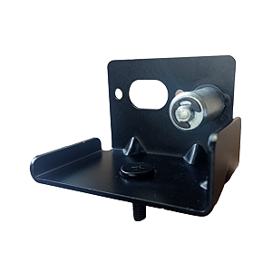 Suporte Inf Direito Trinco Capo Ford Cargo Novo 1317 1319