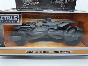Miniatura Batmóvel  Liga da Justiça - em Metal - escala 1/32 - JadaToys