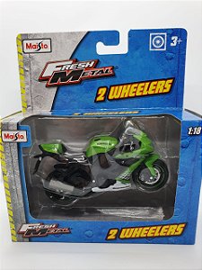 Miniatura Kawasaki Ninja ZX-10R - Escala 1/18 - Maisto Fresh Metal