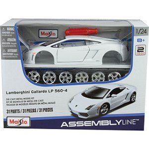Miniatura de montar Lamborghini Gallardo Lp 560-4 Branca - Escala 1/24 - Maisto Assembly