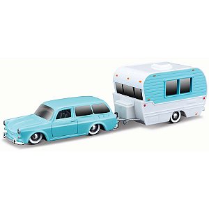 Maisto Transport Elite 1967 VW 1600 Squareback + Classic Craft - Escala 1:64