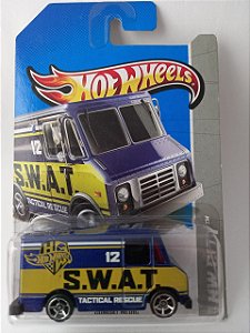 Miniatura Hot Wheels - Van Combat Medic SWAT - HW City