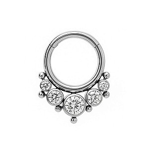 Argola de Titânio Cravejada de Zircônias
