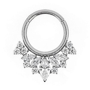 Argola de Titânio Cravejada de Zircônias