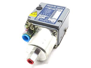 9012-ACW-4 Schneider Electric