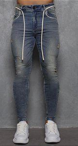 CALÇA SKINNY C/ ELASTANO E CADARÇO