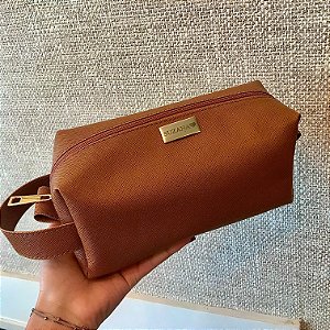 Necessaire Manu G alça lateral caramelo personalizada