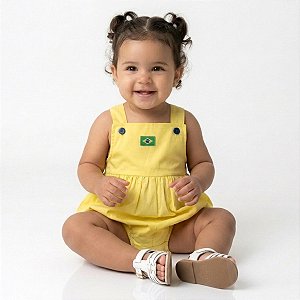 Macacão Bebê Amarelo Brasil Jardineira Menina Copa do Mundo 100% Algodão