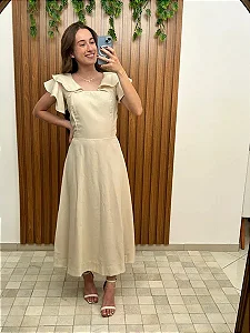 vestido evasê off white