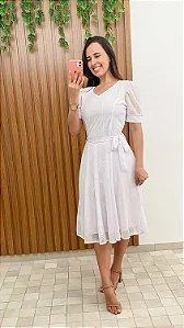 Vestido branco em tule