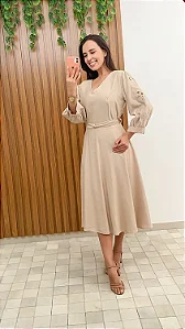 Vestido Midi Bege Evasê