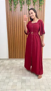 Vestido com mangas bufantes