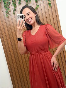 Vestido longuete com decote em V