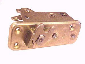 Fechadura Porta Esq.Original Engeparts Mercedes L1113/1313/1513/1519/608D (3087207035)