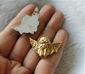 Aplicação Anjinho Mini em resina Dourada - 2cm x 3.5 cm venda por Unidade