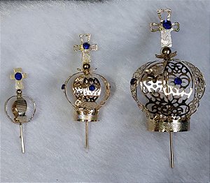 Mini Coroa de Metal  Folheada a ouro e com cristal Azul. Tamanhos 1, 3,5 e 5 -