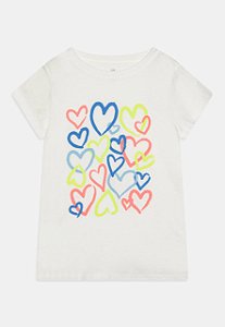 Camiseta Infantil com Estampa de Corações, Branca, GAP
