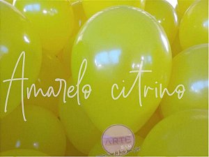 Balões personalizados impressos amarelo um lado uma cor um layout