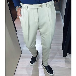 Calça Alfaiataria Slim Areia com Ajuste na Lateral Manual