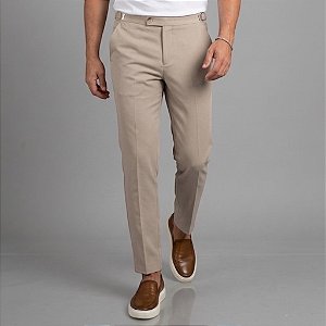 Calça Alfaiataria Slim Viena Khaki Com Regulagem Lateral