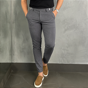 Calça Alfaiataria Atenas Slim Chumbo Com Regulagem Lateral
