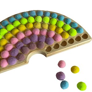 Brinquedo de Madeira -  Arco Íris de Pompons Colorido Candy (Tons Pastéis)
