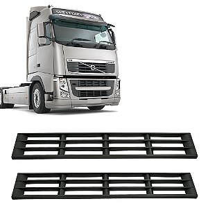 Par Grades Inferior Do Parachoque Volvo FH 2008 a 2014 - 82063513