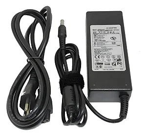 Carregador Notebook samsung 90W 19V 4.74A 5.5x3.0 Bivolt Preto