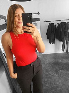 Body regata na cor vermelho