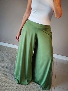 Calça mega pantalona malha na cor verde