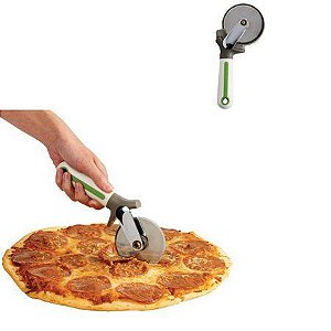 Cortador de Pizza Chef'n com Protetor de Mãos FreshForce Pizza Wheel