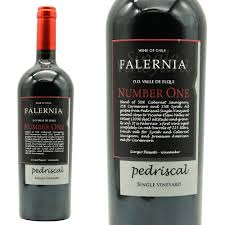 COMPRE DUAS GARRAFAS E GANHE A TERCEIRA GARRAFA ( validade até termino do estoque ou 13/12/26 )FALERNIA NUMBER ONE 2021
