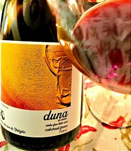 COMPRAS A PARTIR DE 4 GARRAFAS DO MESMO  PRODUTOR - VINHO NATURAL BRASIL  - TINTO SECO - VINHO DA RUA DO URTIGÃO - Duna Cabernet Franc Pinheiro Machado 2022