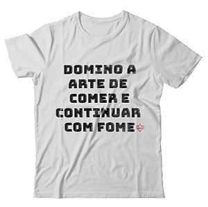 Camiseta Domino a Arte de Comer e Continuar Com Fome