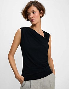 Blusa Malha Decote Assimétrico