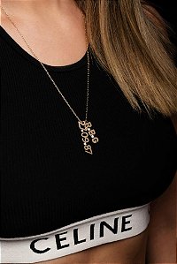 Colar personalizado de data e letras