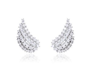 Brinco ear cuff cravejado