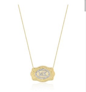 Colar monograma de fivela