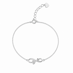 Pulseira com símbolo do infinito com corações cravejado na prata 925