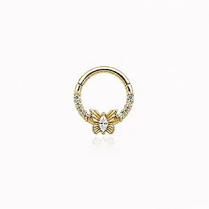 Piercing argola cravejada e borboleta