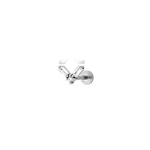 Piercing em formato de V baguetado