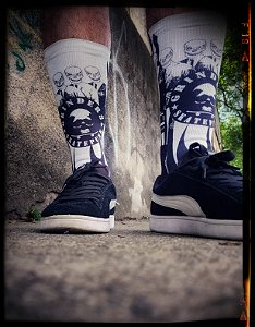 Meia Cano Alto - Grinders - Skull Flames White