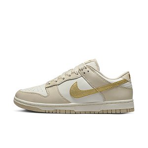 Pronta entrega - Tênis Nike Dunk Low Phantom Metallic Gold Swoosh - DX5930-001