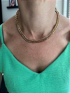 Corrente Roberta Dourado