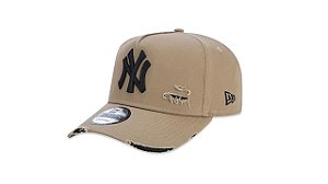 Bone New Era 9FORTY A-Frame MLB New York Yankees Destroyed BEGE