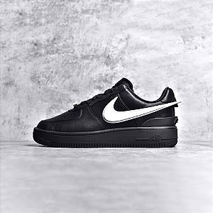 Tênis Nike Air Force 1 Low x AMBUSH "Black"