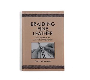 LIVRO COURO FINO TRANÇADO por Tandy Leather SKU 66021-00