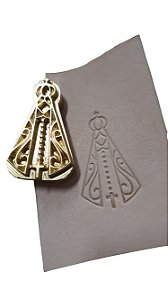 PINO LATÃO P125 NOSSA SENHORA  APARECIDA FINA 3CM